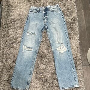 Women’s Blue Distressed Jeans